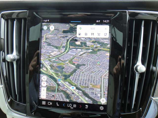 ボルボ Ｓ９０ リチャージ アルティメット Ｔ８ ＡＷＤ プラグイン ハイブリッド ４ＷＤ R5年 (東北) 99