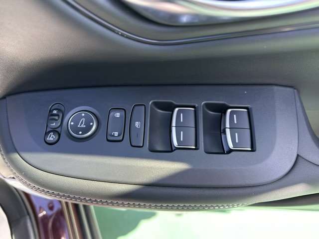 ホンダ ＺＲ−Ｖ １．５ Ｘ R6年 (東海) 99