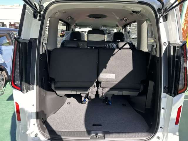 日産 セレナ １．４ Ｅ－ＰＯＷＥＲ ハイウェイスターＶ R5年 (東海) 99