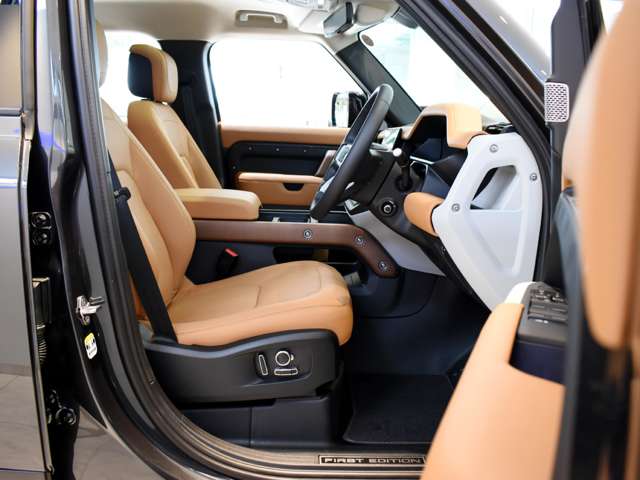 ランドローバー ディフェンダー １３０ ローンチ エディション ディーゼルターボ ４ＷＤ R5年 (関東) 99