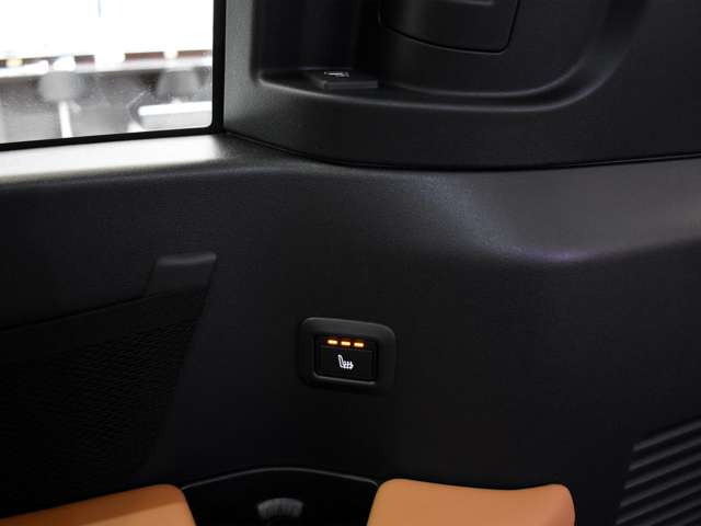 ランドローバー ディフェンダー １３０ ローンチ エディション ディーゼルターボ ４ＷＤ R5年 (関東) 99