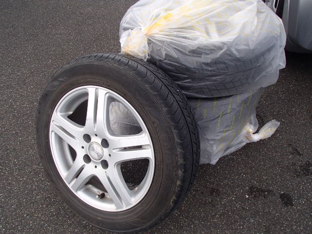 ホンダ フィット　ハイブリッド １．３ スマートセレクション ファインスタイル H25年 (東北) 99