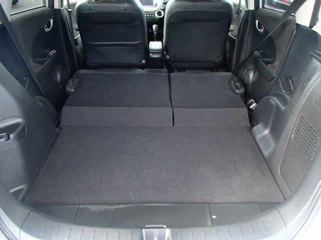 ホンダ フィット　ハイブリッド １．３ スマートセレクション ファインスタイル H25年 (東北) 99