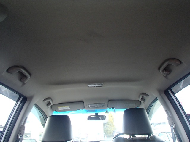 ホンダ フィット　ハイブリッド １．３ スマートセレクション ファインスタイル H25年 (東北) 99