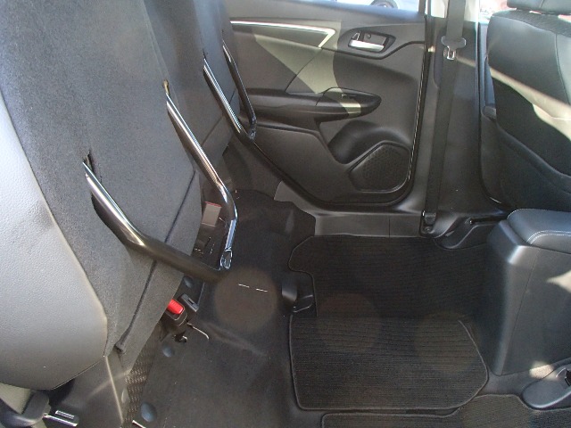 ホンダ フィット　ハイブリッド １．５ ハイブリッド Ｌパッケージ H28年 (東北) 99