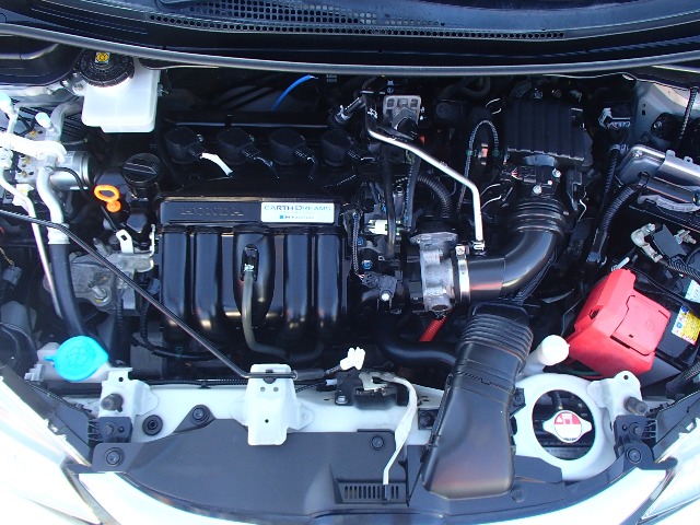 ホンダ フィット　ハイブリッド １．５ ハイブリッド Ｌパッケージ H28年 (東北) 99