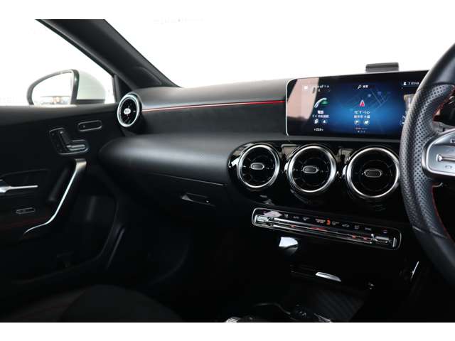 メルセデスベンツ Ａクラス Ａ１８０ スタイル ＡＭＧライン H30年 (近畿) 99