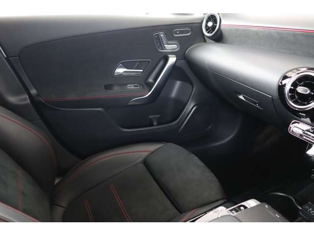 メルセデスベンツ Ａクラス Ａ１８０ スタイル ＡＭＧライン H30年 (近畿) 99