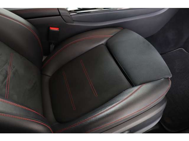 メルセデスベンツ Ａクラス Ａ１８０ スタイル ＡＭＧライン H30年 (近畿) 99