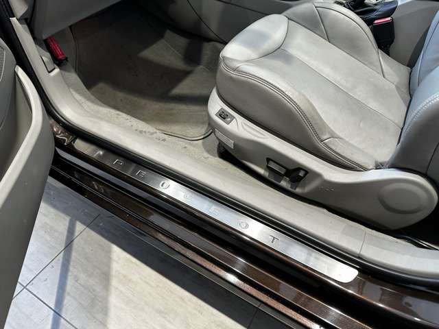 プジョー ３０８ＣＣ グリフ H23年 (中国) 99