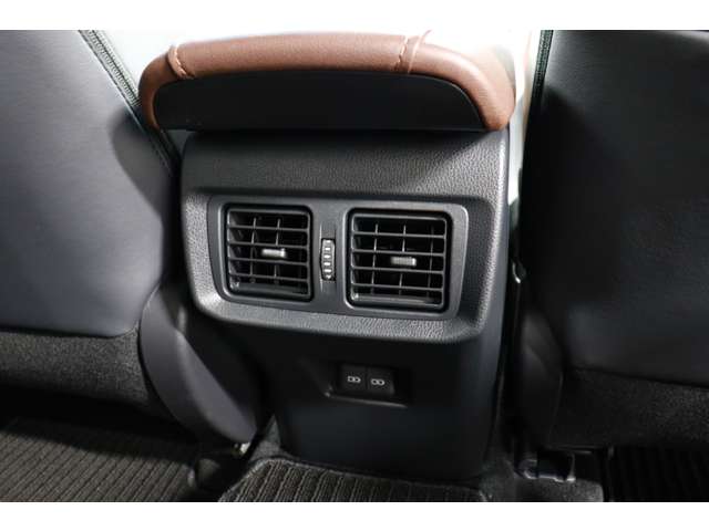 トヨタ ハリアー ２．０ Ｇ R5年 (東海) 99