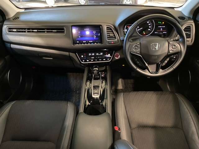 ホンダ ヴェゼル １．５ ハイブリッド Ｚ ホンダセンシング ４ＷＤ H30年 (北海道) 99