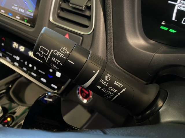 ホンダ ヴェゼル １．５ ハイブリッド Ｚ ホンダセンシング ４ＷＤ H30年 (北海道) 99