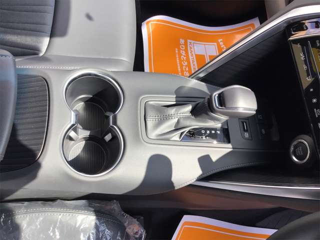 トヨタ ハリアー ２．０ Ｇ R5年 (近畿) 99