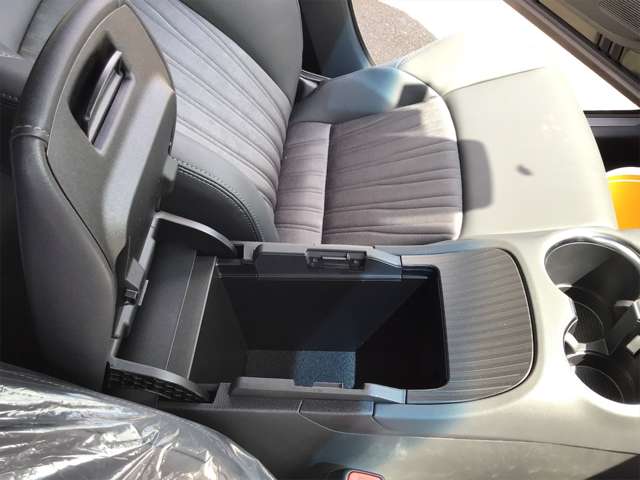 トヨタ ハリアー ２．０ Ｇ R5年 (近畿) 99