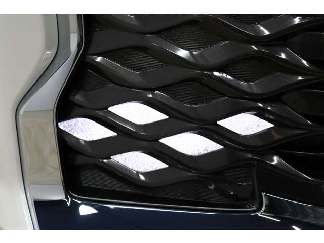 トヨタ ヴォクシー １．８ ハイブリッド Ｓ－Ｚ R5年 (東海) 99