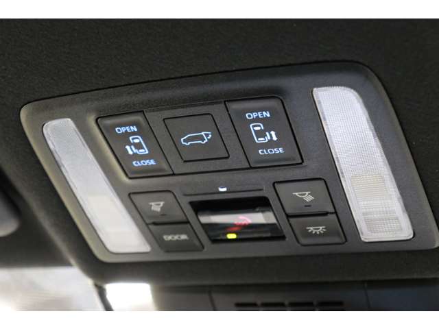 トヨタ ヴォクシー １．８ ハイブリッド Ｓ－Ｚ R5年 (東海) 99