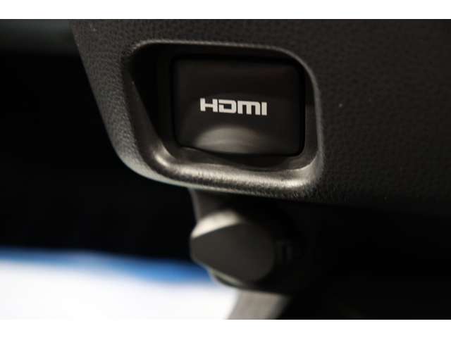 トヨタ ヴォクシー １．８ ハイブリッド Ｓ－Ｚ R5年 (東海) 99