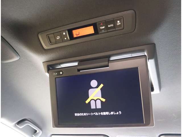 トヨタ ヴォクシー １．８ ハイブリッド ＺＳ 煌ＩＩ R1年 (関東) 99