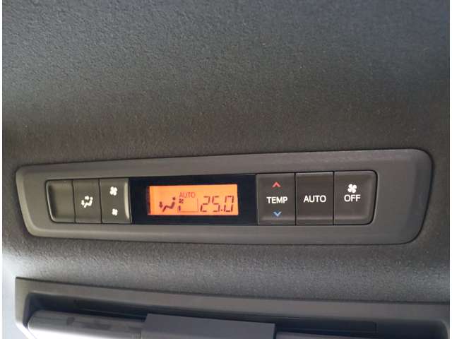 トヨタ ヴォクシー １．８ ハイブリッド ＺＳ 煌ＩＩ R1年 (関東) 99