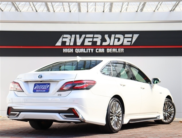 トヨタ クラウン　ハイブリッド ハイブリッド ２．５ Ｓ Ｃパッケージ R1年 (関東) 99