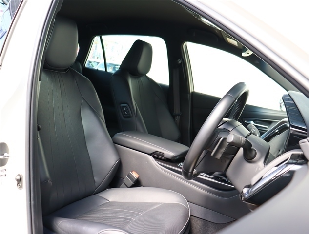 トヨタ クラウン　ハイブリッド ハイブリッド ２．５ Ｓ Ｃパッケージ R1年 (関東) 99