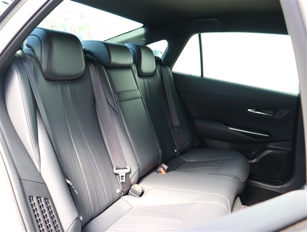 トヨタ クラウン　ハイブリッド ハイブリッド ２．５ Ｓ Ｃパッケージ R1年 (関東) 99