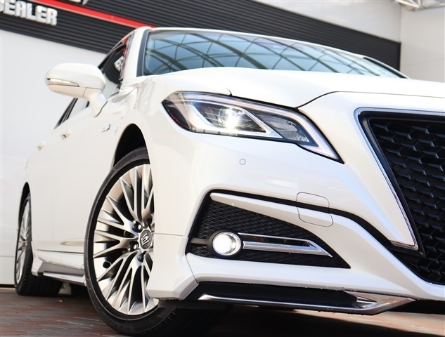 トヨタ クラウン　ハイブリッド ハイブリッド ２．５ Ｓ Ｃパッケージ R1年 (関東) 99