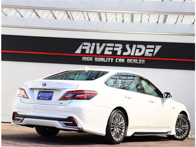 トヨタ クラウン　ハイブリッド ハイブリッド ２．５ Ｓ Ｃパッケージ R1年 (関東) 99