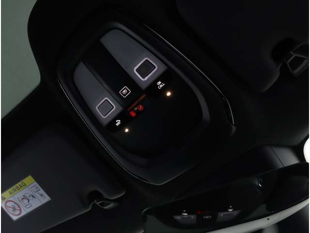 ボルボ Ｃ４０ リチャージ ツイン ４ＷＤ R4年 (近畿) 99