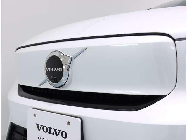 ボルボ Ｃ４０ リチャージ ツイン ４ＷＤ R4年 (近畿) 99