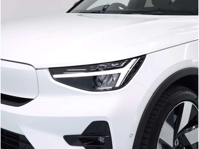 ボルボ Ｃ４０ リチャージ ツイン ４ＷＤ R4年 (近畿) 99