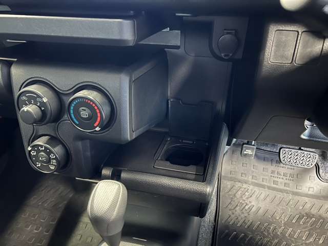 トヨタ サクシードバン １．５ ＵＬ－Ｘ H28年 (東北) 99