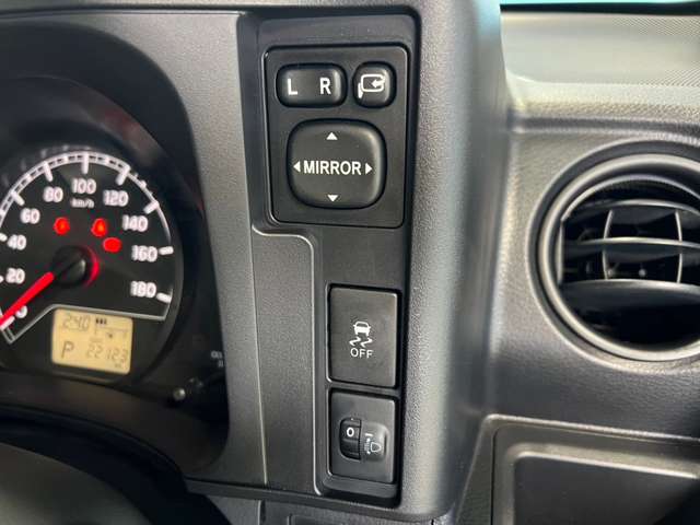 トヨタ サクシードバン １．５ ＵＬ－Ｘ H28年 (東北) 99