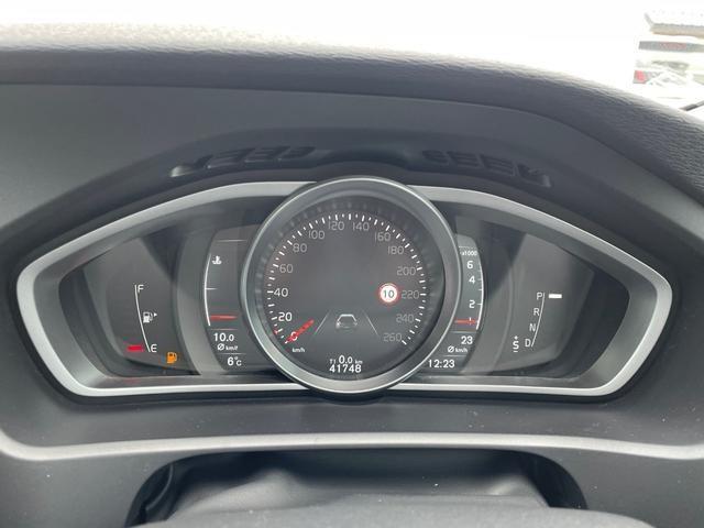 ボルボ Ｖ４０ Ｔ３　モメンタム H29年 (東北) 99