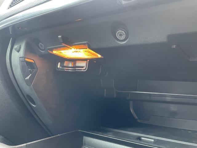 ボルボ Ｖ４０ Ｔ３　モメンタム H29年 (東北) 99