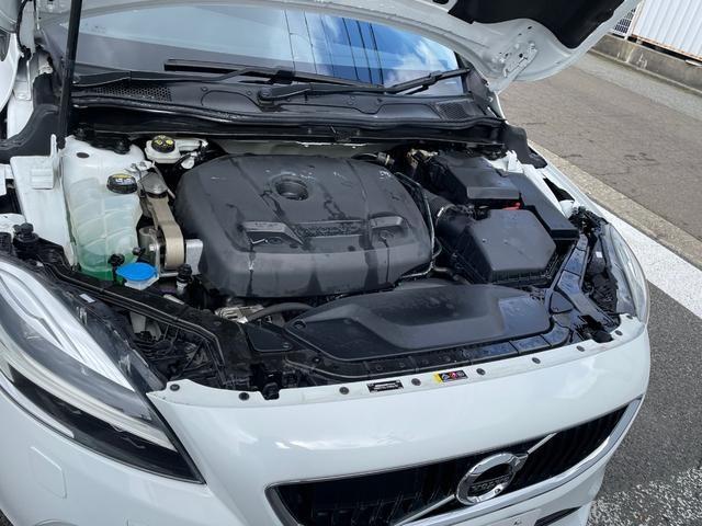 ボルボ Ｖ４０ Ｔ３　モメンタム H29年 (東北) 99