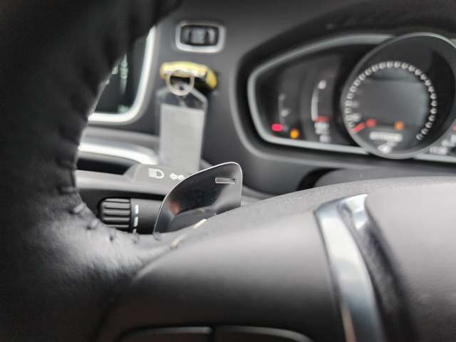 ボルボ Ｖ４０ Ｔ３　モメンタム H29年 (東北) 99