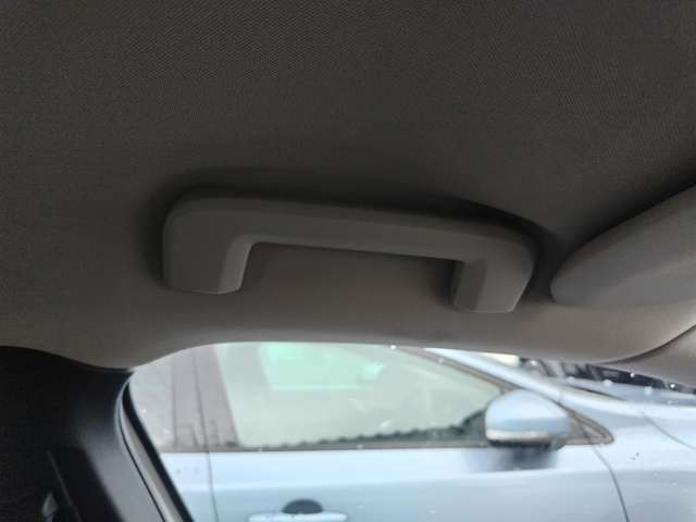 ボルボ Ｖ４０ Ｔ３　モメンタム H29年 (東北) 99