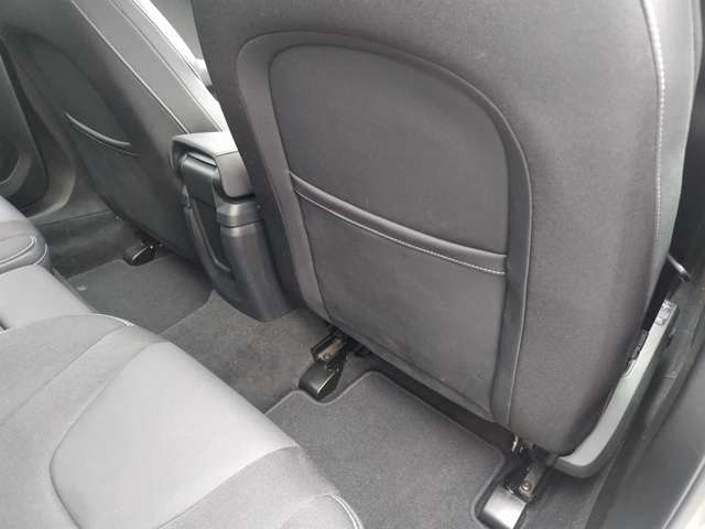 ボルボ Ｖ４０ Ｔ３　モメンタム H29年 (東北) 99