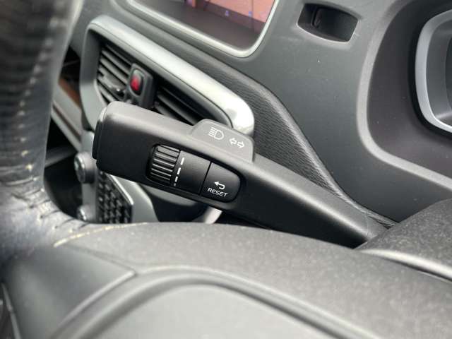 ボルボ Ｖ４０ Ｔ３　タックエディション R1年 (東北) 99