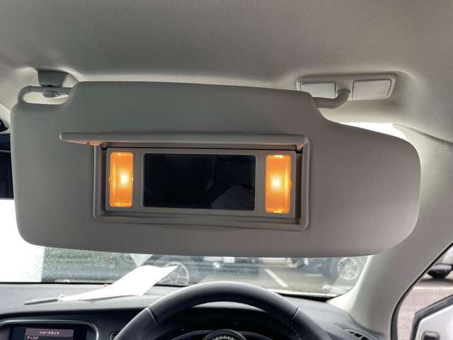 ボルボ Ｖ４０ Ｔ３　タックエディション R1年 (東北) 99