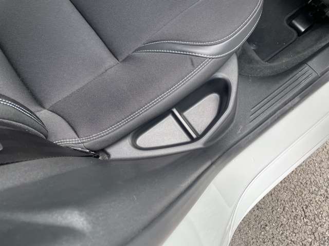 ボルボ Ｖ４０ Ｔ３　タックエディション R1年 (東北) 99