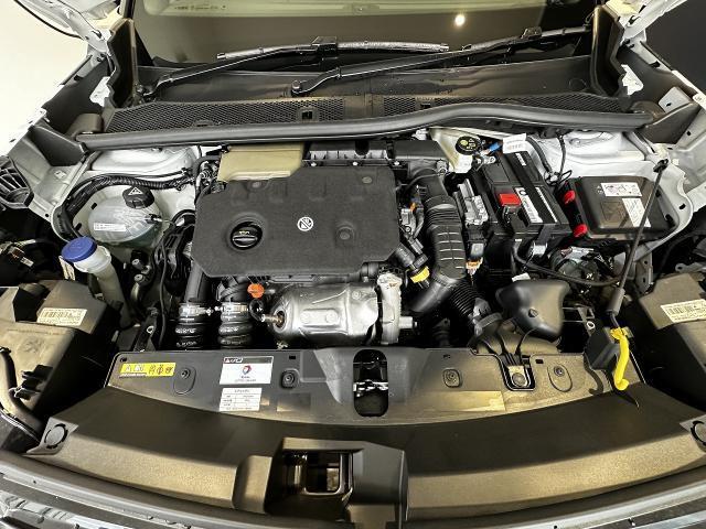 プジョー ＳＵＶ ２００８ ＧＴ ブルーＨＤＩ ディーゼルターボ R5年 (中国) 99