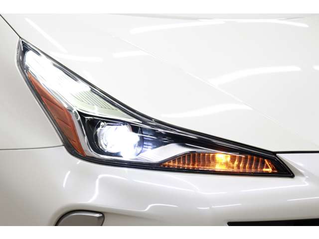 トヨタ プリウス １．８ Ｓ ツーリングセレクション R1年 (東海) 99