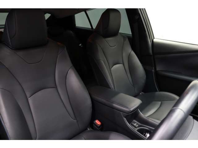 トヨタ プリウス １．８ Ｓ ツーリングセレクション R1年 (東海) 99