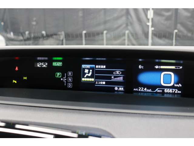 トヨタ プリウス １．８ Ｓ ツーリングセレクション R1年 (東海) 99