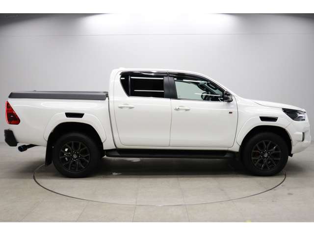 トヨタ ハイラックス ２．４ Ｚ ＧＲスポーツ ディーゼルターボ ４ＷＤ R5年 (東海) 99