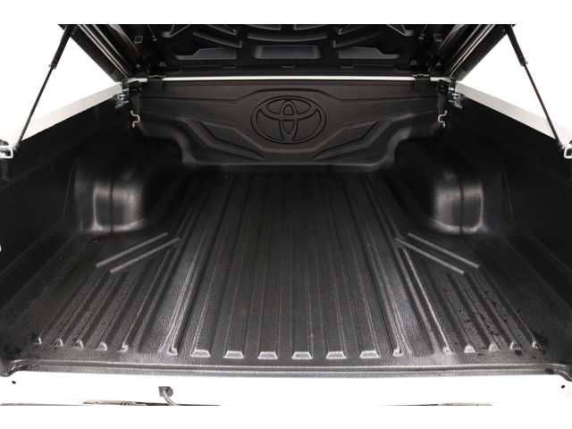 トヨタ ハイラックス ２．４ Ｚ ＧＲスポーツ ディーゼルターボ ４ＷＤ R5年 (東海) 99