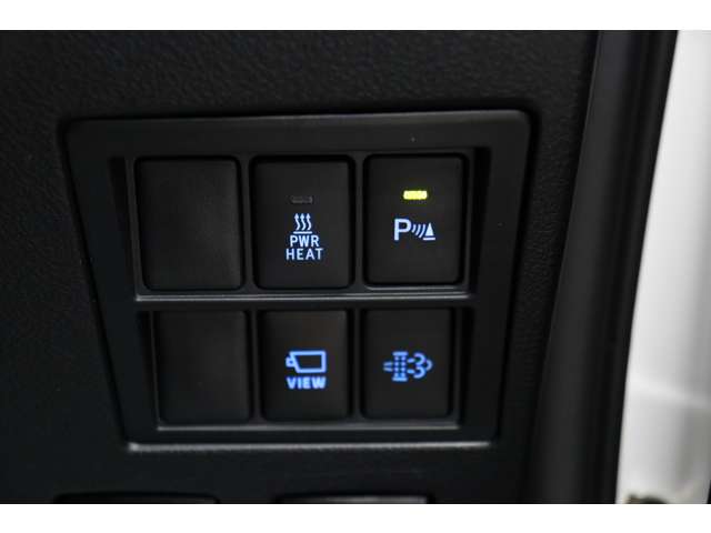 トヨタ ハイラックス ２．４ Ｚ ＧＲスポーツ ディーゼルターボ ４ＷＤ R5年 (東海) 99